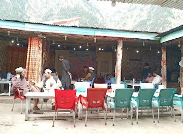 pakistan/naran/restaurant/usmania-restaurant