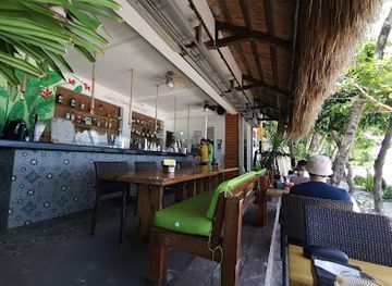 philippines/boracay/restaurant/mayas-filipino-mexican-cuisine