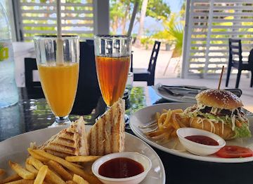 maldives/dhangethi-island/restaurant/breezy-bliss
