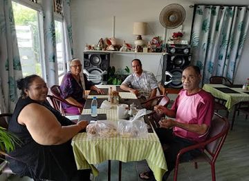 tonga/foa/restaurant/lina-s-restaurant