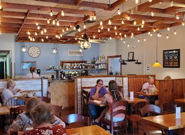 ohio/dayton/restaurant/christopher-s-restaurant-catering