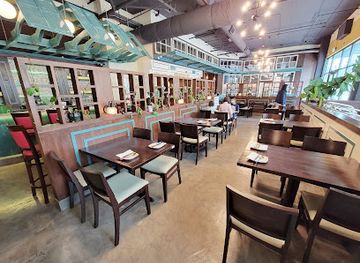 washington/redmond/restaurant/151-days