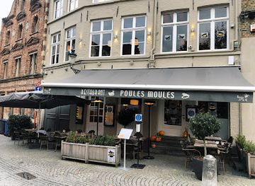belgium/bruges/minnewater/restaurant/poules-moules