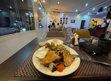 guinea/lower-guinea/restaurant/restaurant-terrasse-aquarium