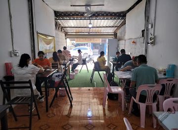 laos/vang-vieng/restaurant/vegan-food