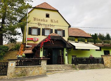 slovenia/maribor-pohorje/restaurant/vinska-klet-za-kalvarijo-peter-brigadir-s-p