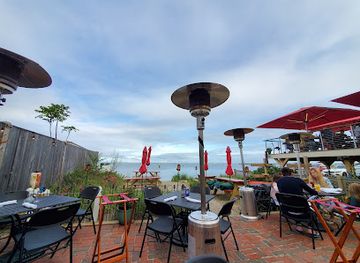 massachusetts/provincetown/restaurant/jimmy-s-hideaway