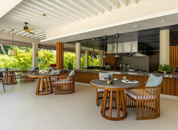 maldives/seenu-atoll/restaurant/hawkers-restaurants-east