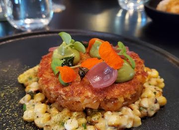 canada/ottawa-valley/restaurant/stofa-restaurant