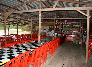 malaysia/east-coast/restaurant/mama-chop-floating-resturant