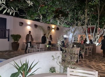 zambia/kalambo-falls-area/restaurant/onoma-mediterranean-restaurant