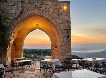 jordan/northern-jordan-valley/restaurant/umm-qais-rest-house