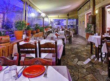 greece/crete/heraklion/restaurant/erganos