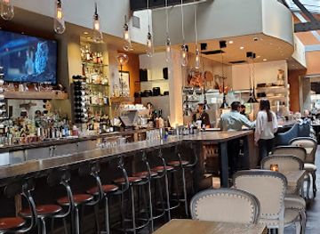 california/laguna-beach/restaurant/broadway-by-amar-santana