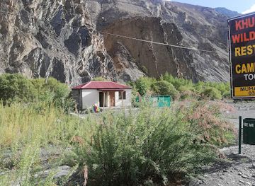 pakistan/gilgit-baltistan/restaurant/khunjarab-wild-garden-restaurant-camping-site-toqroqeen