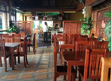 philippines/tagaytay/restaurant/green-ats-restaurant