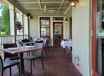 new-york/saratoga-springs/restaurant/thirsty-owl-saratoga