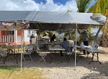 anguilla/west-end-village/restaurant/b-d-s-bbq