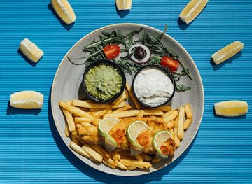 malta/hondoq-bay/restaurant/bus-stop-diner