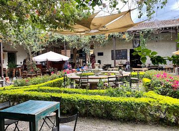 guatemala/antigua-guatemala/restaurant/la-bruja