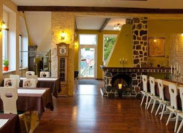 poland/kashubia/restaurant/modra-sobotka