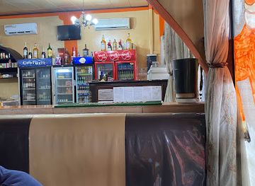 gabon/kongou-falls/restaurant/restaurant-le-grand-type