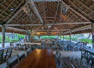 mexico/playa-del-carmen/punta-esmeralda/restaurant/the-traveler-s-table