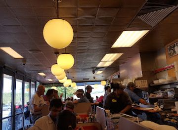 indiana/new-albany/restaurant/waffle-house