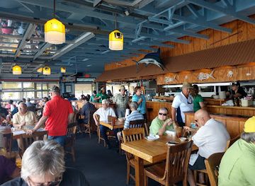 florida/fort-myers/restaurant/three-fishermen-seafood-restaurant