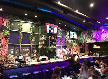 florida/tallahassee/restaurant/flamingoz-a-taste-of-miami