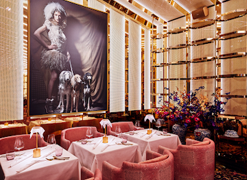 germany/dusseldorf/konigsallee/restaurant/restaurant-pink-pepper