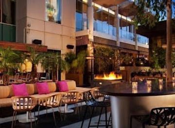 california/hollywood/restaurant/station-hollywood