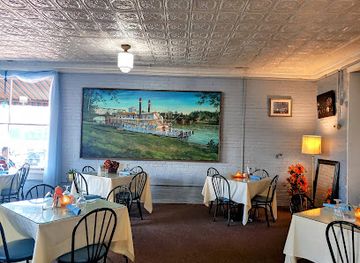 ohio/marietta/restaurant/levee-house-bistro