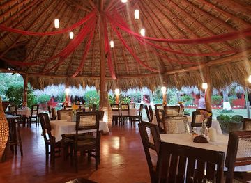 nicaragua/corn-islands/restaurant/the-buccaneer