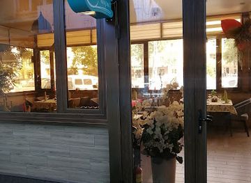 uzbekistan/tashkent/mirzo-ulugbek/restaurant/turkish-dvorik