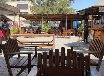 Kijiji bar & grill