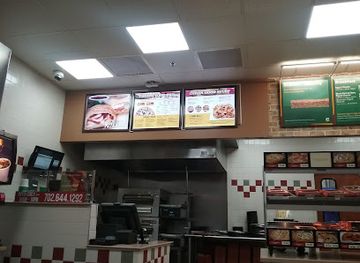 nevada/valley-of-fire-state-park/restaurant/godfather-s-pizza