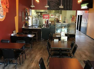 minnesota/winona/restaurant/rocco-s-pizza