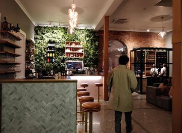 australia/high-country/restaurant/miss-amelie
