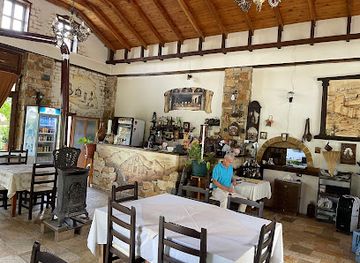 albania/berat/restaurant/taverna-lazaro