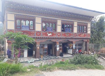 bhutan/pemagatshel/restaurant/utpel-restaurant