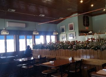 rhode-island/east-bay/restaurant/crow-s-nest-restaurant