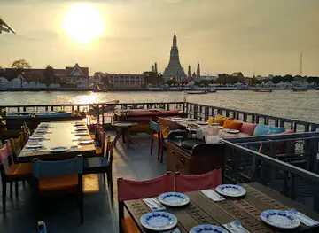 Supanniga Eating Room, Tha Tien : ห้องทานข้าวสุพรรณิการ์ ท่าเตียน