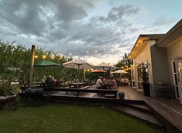 new-zealand/tongariro-national-park/restaurant/hare-copper-eatery-turangi-restaurant