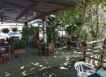 colombia/sincelejo/restaurant/parrilla-del-lago