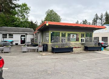 pennsylvania/laurel-highlands/restaurant/the-fat-squirrel-restaurant