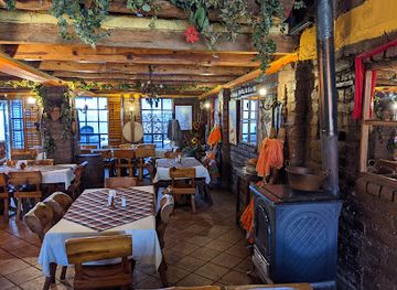 mexico/tarahumara-sierra/restaurant/restaurant-los-adobes