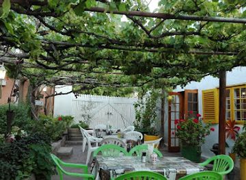 south-africa/route-62/restaurant/cafe-the-rose