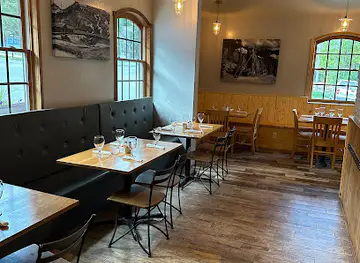 The Yankee Girl Restaurant