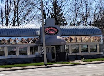 michigan/lansing/restaurant/fleetwood-diner